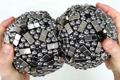 Destroying Magnetic Sculptures in Reverse