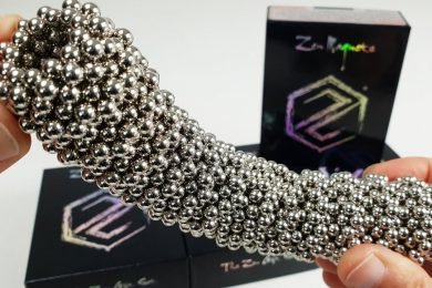 The Triumph Set of Magnetic Balls