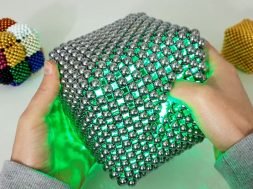 Magnet Pillow Cubes