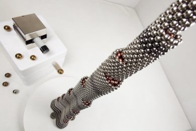 Burj_Khalifa_VS_Magnet_Cannon