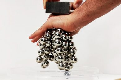 Top 5 Satisfying magnet tricks