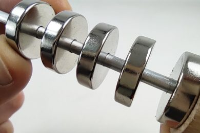 Magnetic_Spring_Fidget_Toy