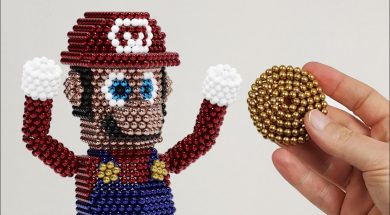 Super_Mario_discovers_my_collection_of_magnets