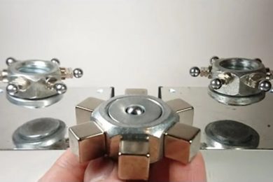 Levitating_Gears