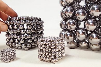 Super_Satisfying_Builds_out_of_Magnets