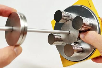 4_Magnetic_Tractor_Beam_Experiments