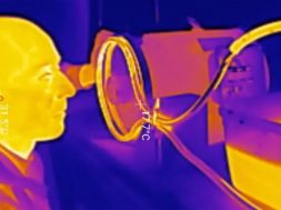 Magnetic_induction_heating_with_infrared_camera