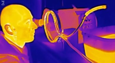 Magnetic_induction_heating_with_infrared_camera