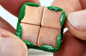 Experiment_at-196_C_magnetic_slime_and_putty_levitation