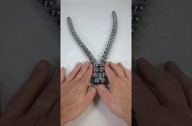 Magnetic Balls Reactions