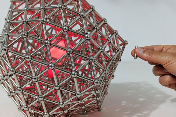 Magnetic Icosahedron Lamp | Magnetic Games