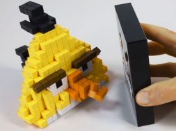 Angry Birds Chuck made of Magnets | Magnetic Games