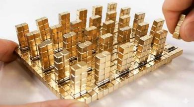 Golden Vibrations and Laser Sounds